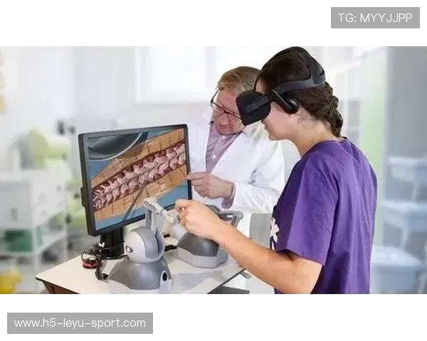 曼联在训练中引入VR传球模拟器,提升球员场上决策速度 曼联在训练中引入VR传球模拟器,提升球员场上决策速度