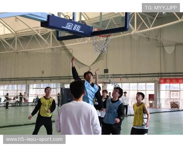 地方篮球协会开展裁判交流活动提升执法水平，篮球裁判协会招新宣传词