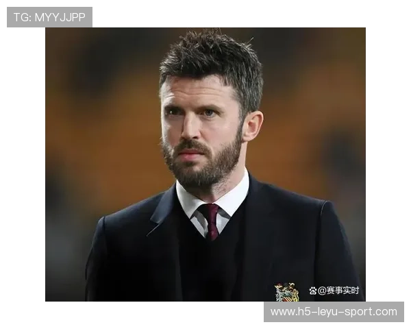 曼联目标明确,卡里克参与关键战术安排,冲击欧冠四强,曼联卡里克为什么不在教练席 曼联目标明确,卡里克参与关键战术安排,冲击欧冠四强,曼联卡里克为什么不在教练席